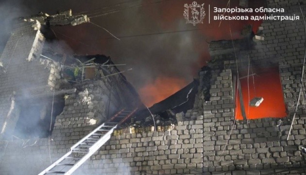 Ворог минулої доби завдав майже 590 ударів по населених пунктах Запорізької області Ворог минулої доби завдав майже 590 ударів по населених пунктах Запорізької області