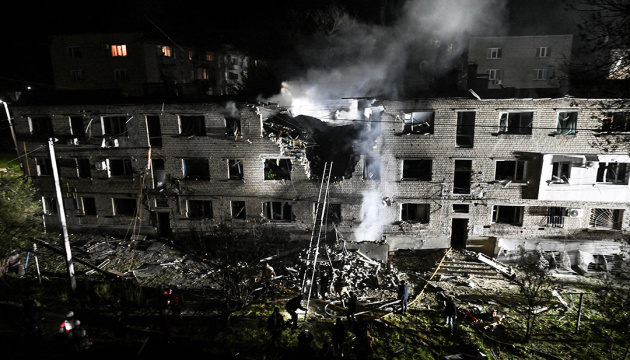 Drone attack on Zaporizhzhia: Injury toll rises to 30, including two in critical condition
Drone attack on Zaporizhzhia: Injury toll rises to 30, including two in critical condition