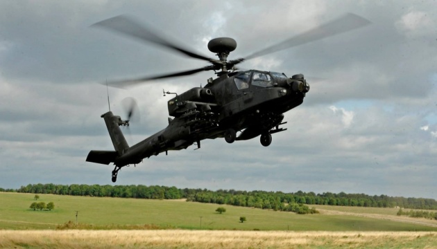 Польща і США підписали угоду про ремонт гелікоптерів Apache