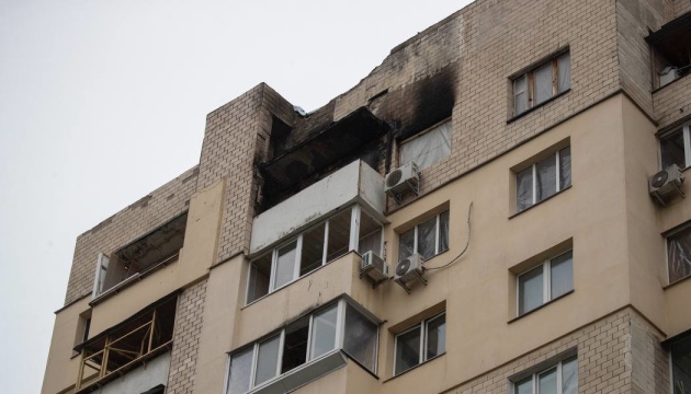 В Оболонському районі Києва внаслідок недільного обстрілу пошкоджені 18 будівель - Кличко