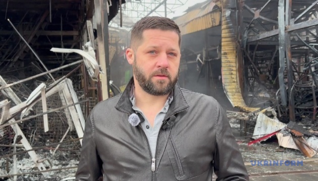 На ринку «Барабашово» у Харкові через російську атаку згоріли 90 магазинів, майже 100 - пошкоджені