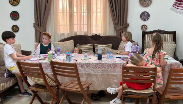 У Катарі Дню матері присвятили заняття Українського дитячого клубу