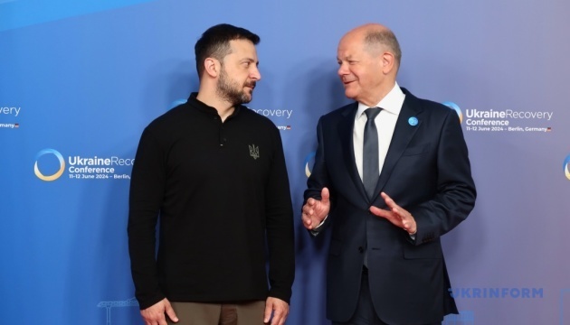 Scholz podziękował Zełenskiemu za współpracę