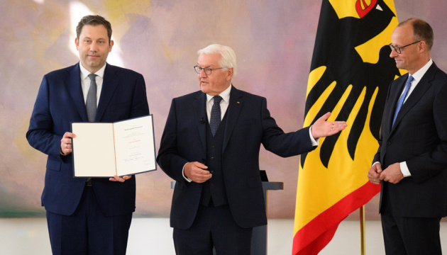 Новий уряд Німеччини отримав мандат на роботу