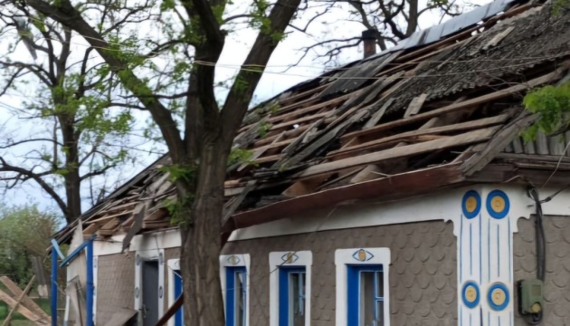 Росіяни вдарили по Новопавлівській громаді на Дніпропетровщині, є постраждала