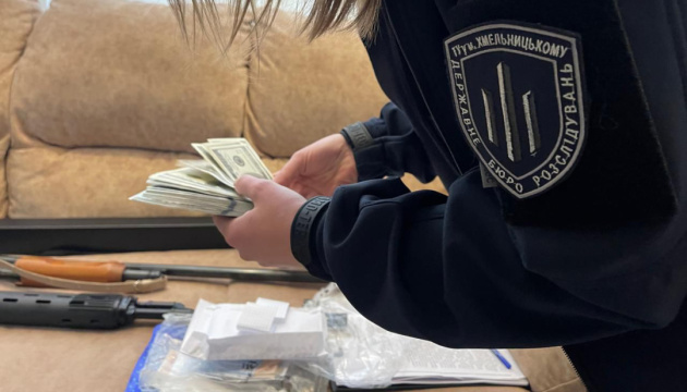 На ремонті Нижньодністровської ГЕС «наварили» 5 мільйонів - гендиректору оголосили підозру На ремонті Нижньодністровської ГЕС «наварили» 5 мільйонів - гендиректору оголосили підозру
