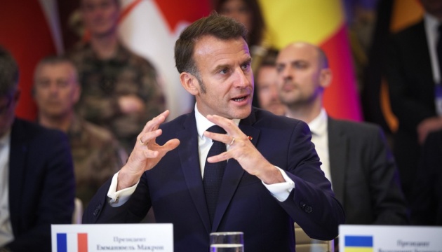 Forderung nach 30-tägigen Waffenstillstand ab Montag mit Trump vereinbart – Macron