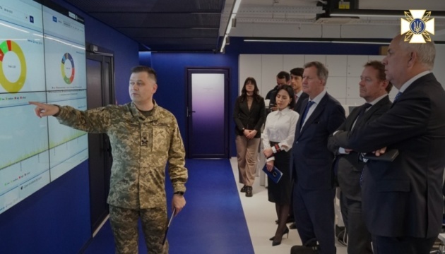 Países Bajos ayudará a Ucrania a fortalecer la ciberdefensa Países Bajos ayudará a Ucrania a fortalecer la ciberdefensa