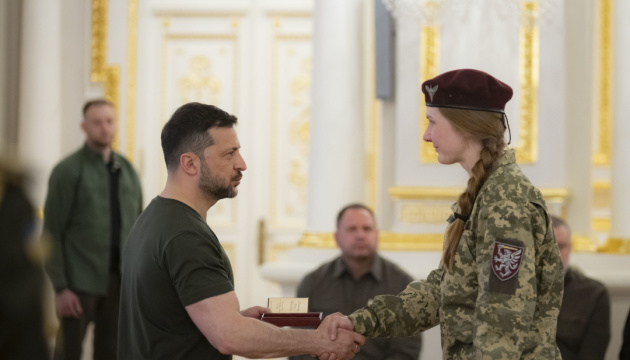 За час повномасштабної війни понад 110 тисяч українців отримали держнагороди - Зеленський За час повномасштабної війни понад 110 тисяч українців отримали держнагороди - Зеленський