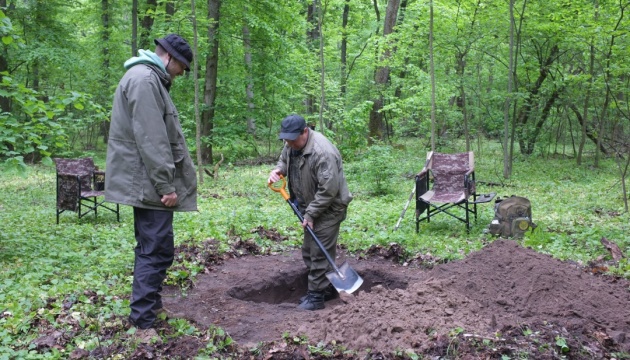 На Полтавщині науковці збирають свідчення давнього життя в Поворсклі На Полтавщині науковці збирають свідчення давнього життя в Поворсклі
