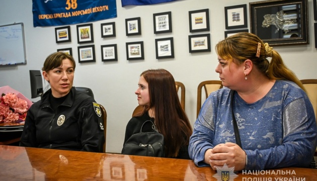 У Запорізькій області намагалися завербувати школярку для підпалу селищної ради