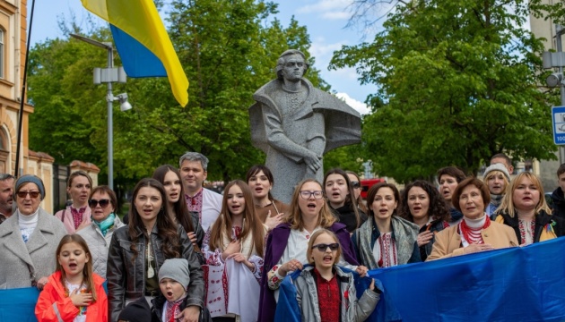 Українці Литви та Латвії відзначили Всесвітній день вишиванки Українці Литви та Латвії відзначили Всесвітній день вишиванки