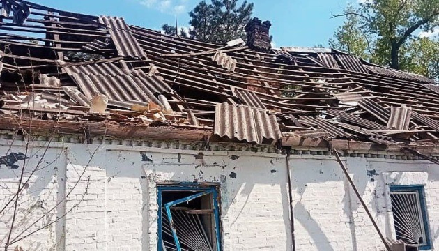 One killed, one wounded in Russian airstrike on village in Zaporizhzhia region One killed, one wounded in Russian airstrike on village in Zaporizhzhia region