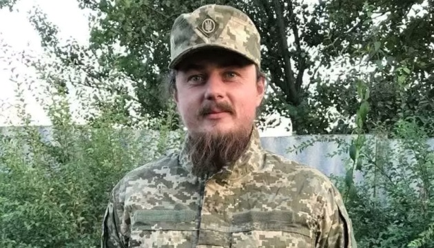 Пам’яті сержанта ТрО Костянтина Ковбаснюка (позивний «Комок») Пам’яті сержанта ТрО Костянтина Ковбаснюка (позивний «Комок»)