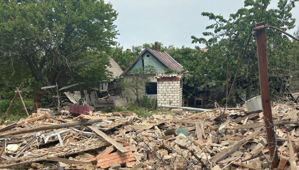 Une personne est morte et huit ont été blessées dans la région de Donetsk 