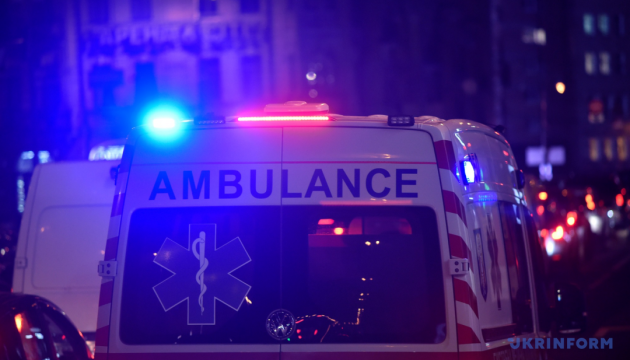 Muere una mujer en un ataque enemigo con drones en la región de Kyiv, hay heridos, entre ellos un niño