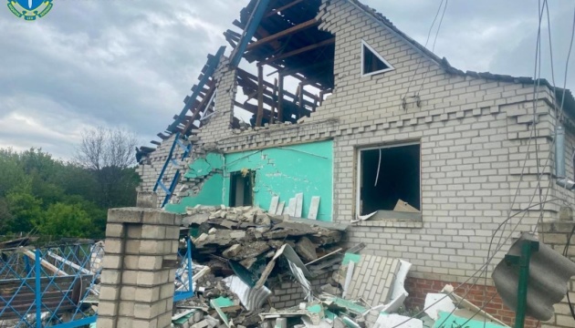 Russian aircraft strike in Kupiansk, three civilians injured Russian aircraft strike in Kupiansk, three civilians injured