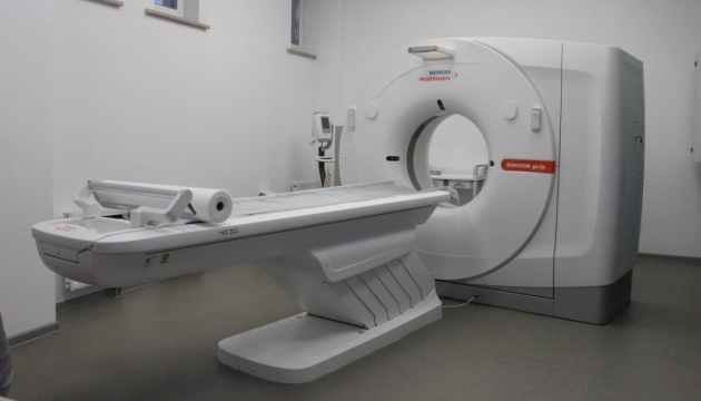 У харківський шпиталь привезуть новий комп’ютерний томограф від МОЗ, благодійний збір на ще один триває