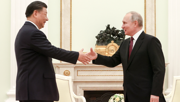 Двоє проти Трампа: як Китай використовує Росію у великій грі проти США