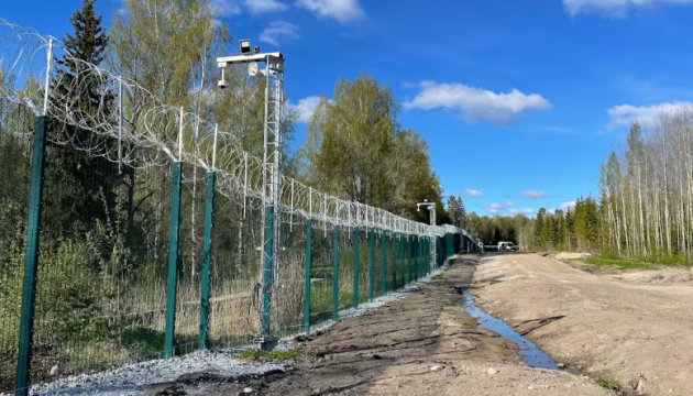 フィンランド、「最悪の事態に備える」　ロシアが国境付近で軍備拡大