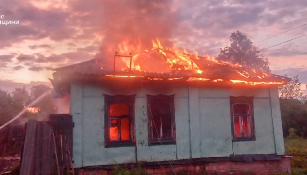 Військові РФ вдарили по Білопільській громаді на Сумщині, сталася пожежа