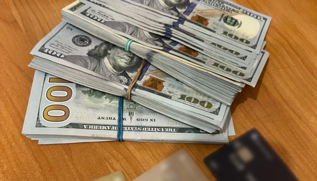 У Києві власник барбершопу допомагав клієнтам тікати від мобілізації в Молдову У Києві власник барбершопу допомагав клієнтам тікати від мобілізації в Молдову