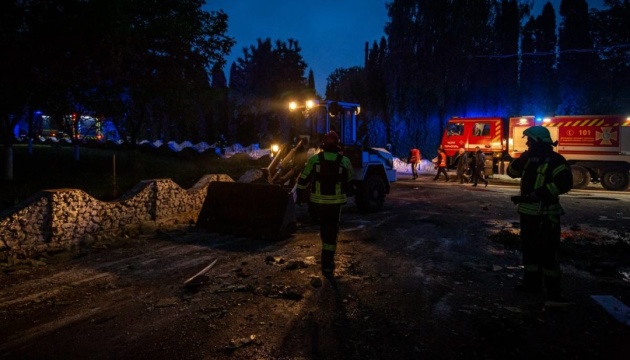 У Тернополі через атаку РФ пошкоджені сім багатоповерхівок та 10 підприємств