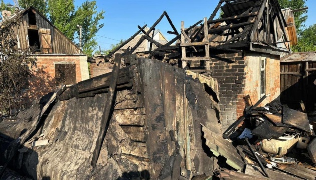На Донеччині за добу від російських обстрілів загинули дві людини, ще четверо - поранені На Донеччині за добу від російських обстрілів загинули дві людини, ще четверо - поранені