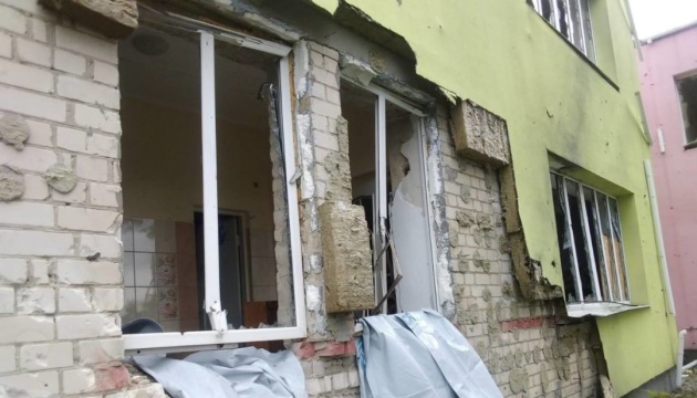 Війська РФ обстріляли Станіслав на Херсонщині, пошкоджені будинки та дитсадок Війська РФ обстріляли Станіслав на Херсонщині, пошкоджені будинки та дитсадок
