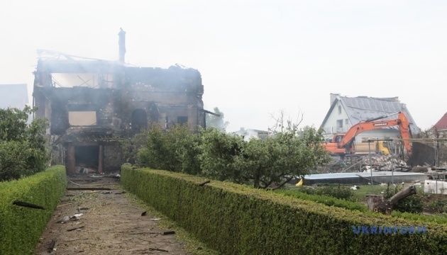 Over 20 homes damaged in Markhalivka, Kyiv region, following overnight Russian attack Over 20 homes damaged in Markhalivka, Kyiv region, following overnight Russian attack