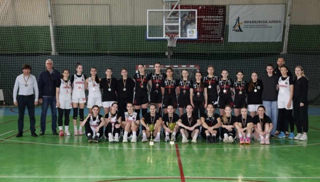 Визначилися чемпіонки  Молодіжної баскетбольної ліги України