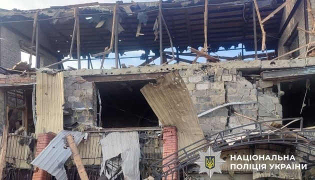 Війська РФ вбили ще одного жителя Донеччини і двох поранили