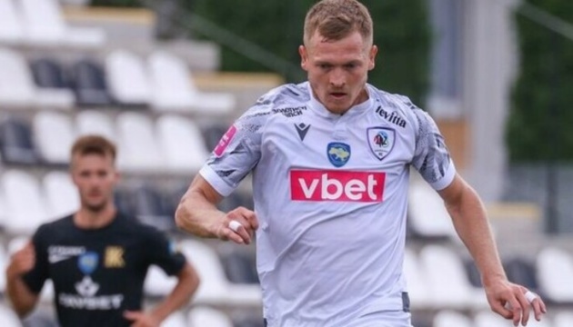 Футбол: ЛНЗ підписав новий контракт з хавбеком Геннадієм Пасічем