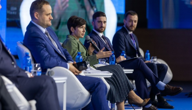 В Україні 10 університетів видають подвійні дипломи з британськими вишами - Ковальська