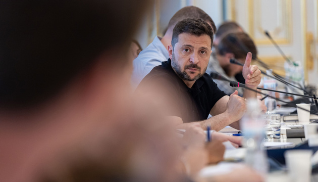 ゼレンシキー宇大統領、宇米露３国首脳レベルの交渉を行う準備があると発言