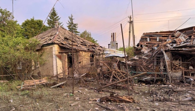 На Харківщині минулої доби під ударами перебували шість населених пунктів, є загиблий і поранені
