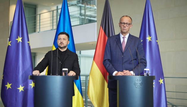 Merz po rozmowach z Zełenskim: Niemcy pomogą Ukrainie tyle, ile będzie trzeba Merz po rozmowach z Zełenskim: Niemcy pomogą Ukrainie tyle, ile będzie trzeba