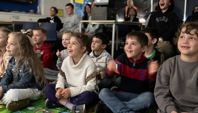 У Лондоні організували травневий табір «Фестиваль дитинства» для українських дітей