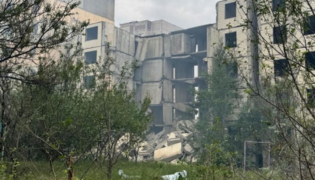 Загарбники вбили ще одного жителя Донеччини, 13 людей - поранили Загарбники вбили ще одного жителя Донеччини, 13 людей - поранили