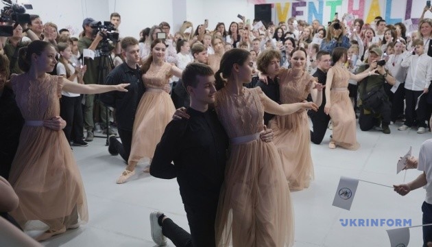 Харківські випускники: «Вчилися офлайн лише півтора місяця, але це було суцільне свято»