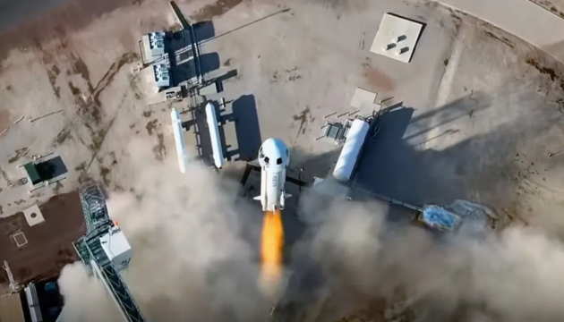 Blue Origin здійснила 12-й політ із космічними туристами Blue Origin здійснила 12-й політ із космічними туристами