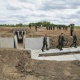 Із використанням досвіду України: польські військові показали, як будують фортифікації на кордоні з Росією