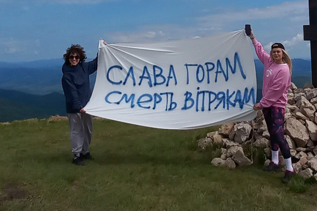Одиночний пікет проти забудови Ольги Стеблак Одиночний пікет проти забудови Ольги Стеблак