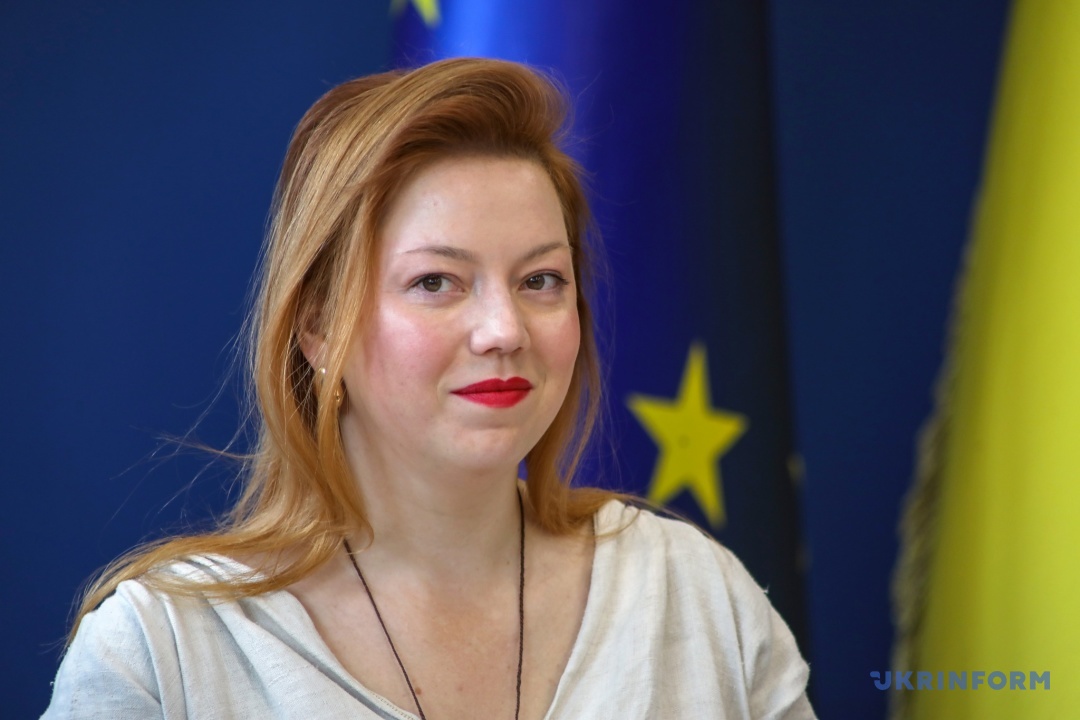 Альона Шкрум Альона Шкрум