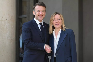 Macron tras la cumbre con Meloni: Francia e Italia reforzarán la cooperación en defensa y el apoyo a Ucrania