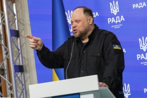 У Раді обговорюють можливість виїзду за кордон для чоловіків до 24 років - Стефанчук