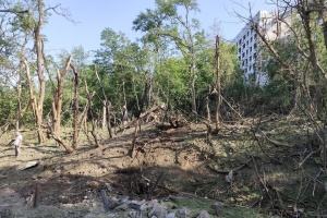 Apartment buildings, schools, kindergartens damaged in Russian attack on Dnipro