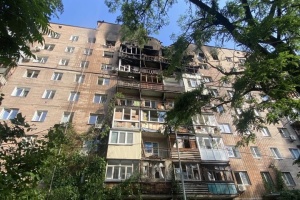 Two police officers injured in massive Russian attack on Kharkiv