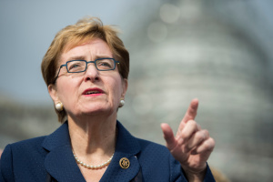 U.S. must help Ukraine, not turn their back on it – Marcy Kaptur
