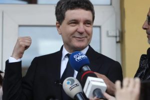Newly elected Romanian president to visit Ukraine